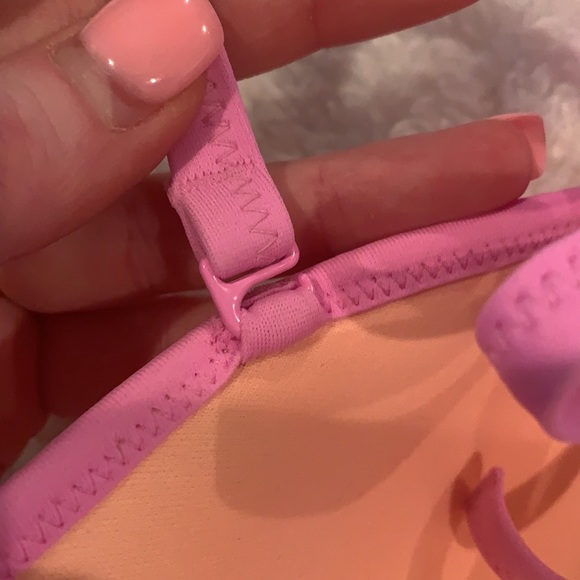 NWOT-Victoria’s Secret ombré halter tie bikini top - Picture 13 of 15